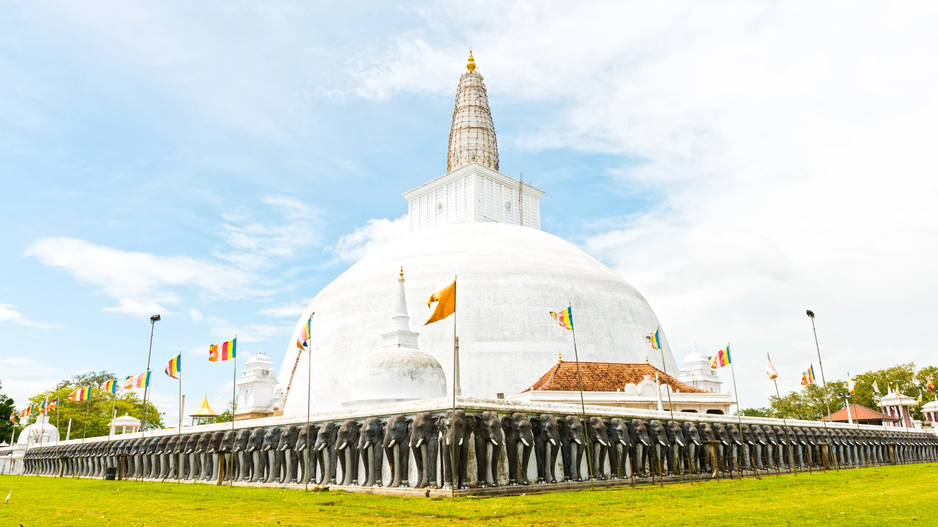 Anuradhapura Day Tour – Sri Lanka Day Tour