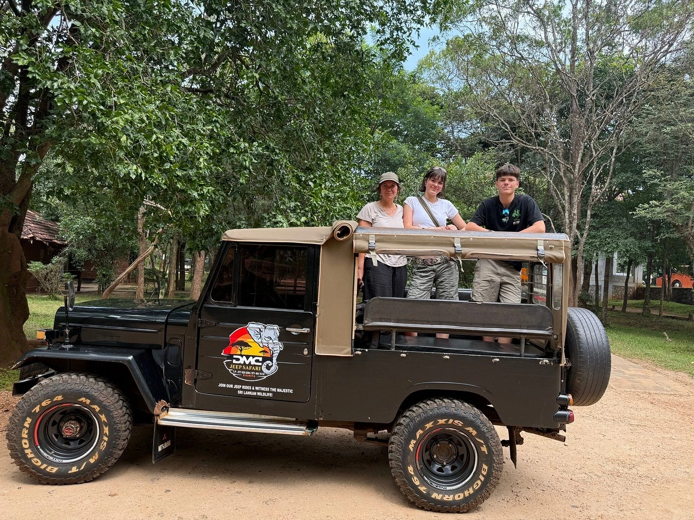 Minneriya Jeep Safari